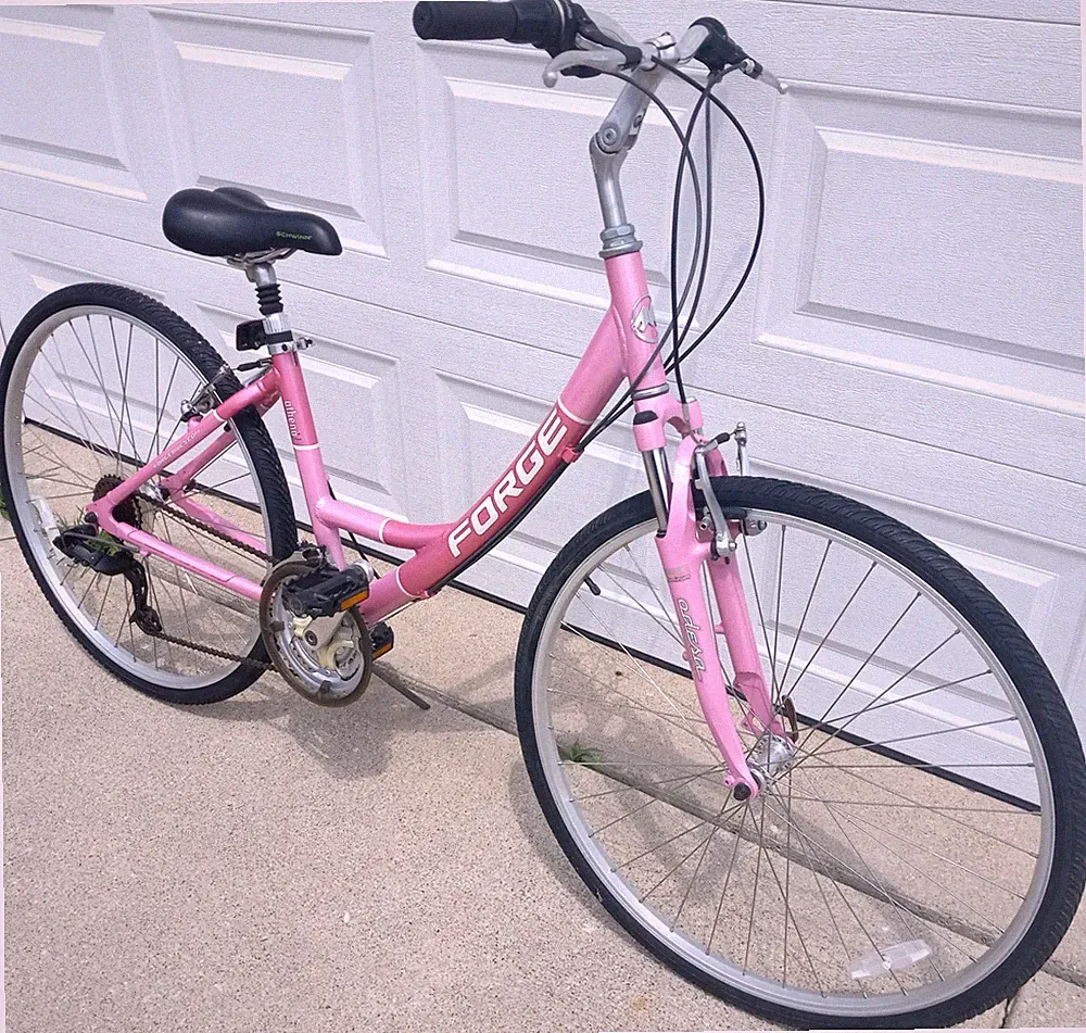 Forge Athena 21-Speed Ladies Hybrid Bicycle Aluminum Frame and Fork